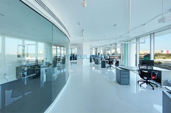 Những ưu điểm đi thuê chỗ ngồi làm việc